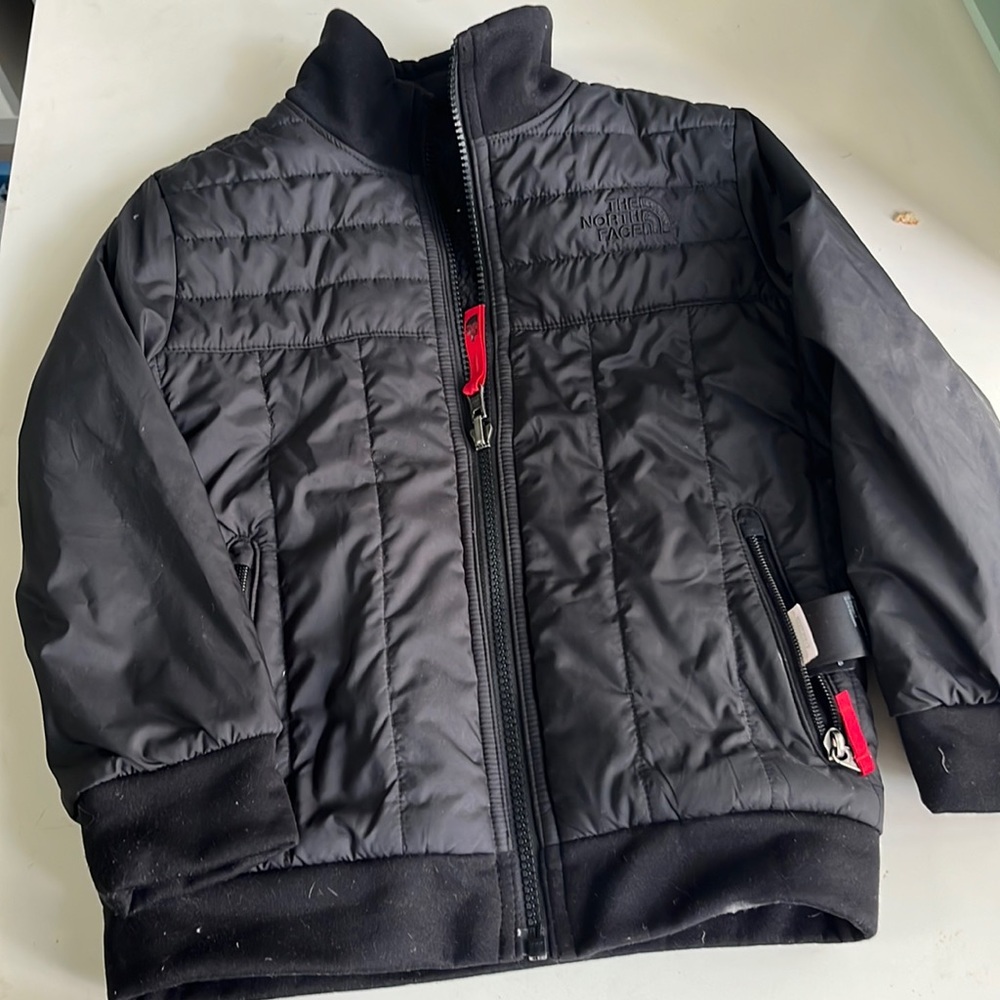 Boy’s NorthFace reversible jacket size xs (5)